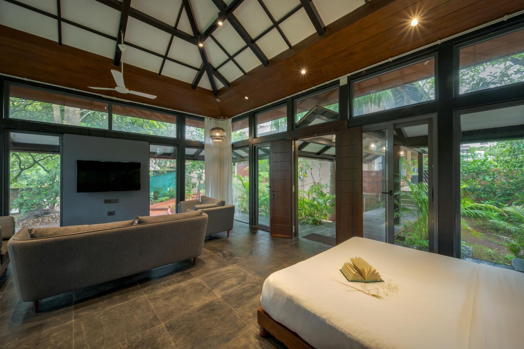 Saffronstays The Glasshouse, Panchgani - Beautiful Glass Villa For Couples Exterior foto